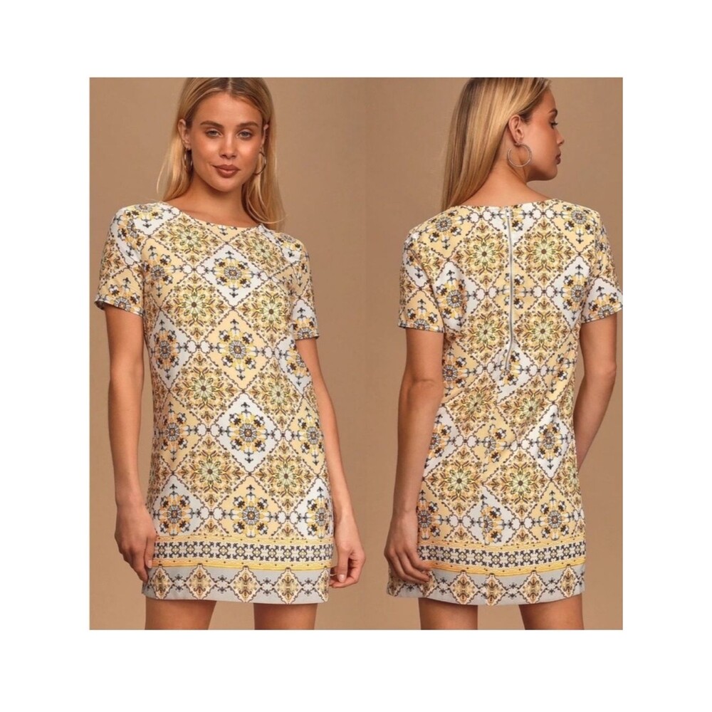 Lulu’s Dandelion Medallion Floral Shift Dress Yellow Artsy Size Small